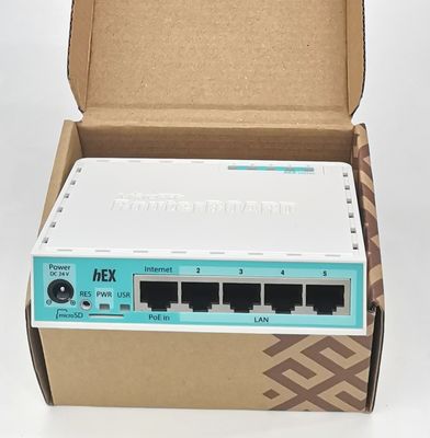 MikroTik RB750Gr3 (SFORTUNA 5) router 880MHz di gigabit di 5 porti con porta USB
